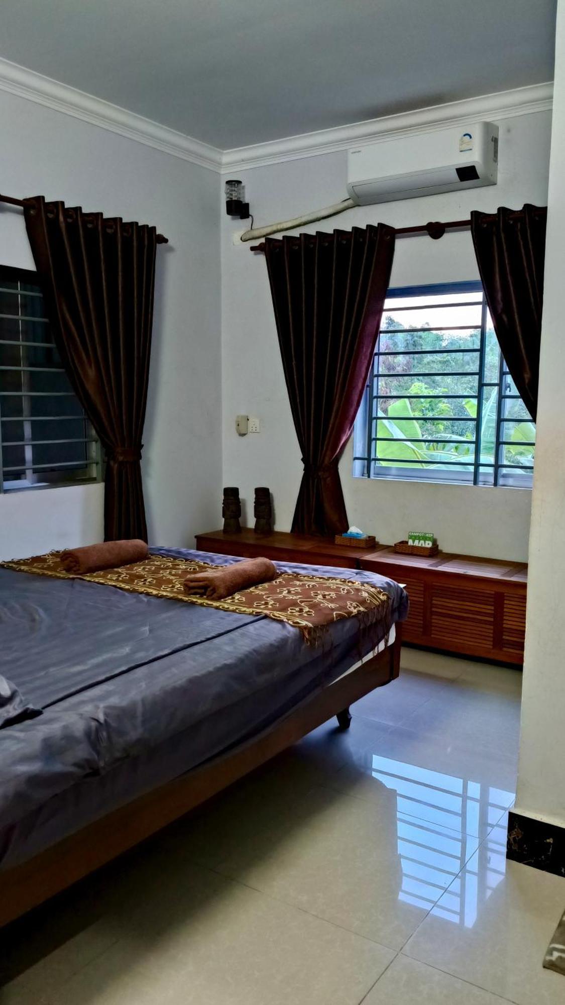La Maison De Soriya - Work & Stay Kampot Dış mekan fotoğraf